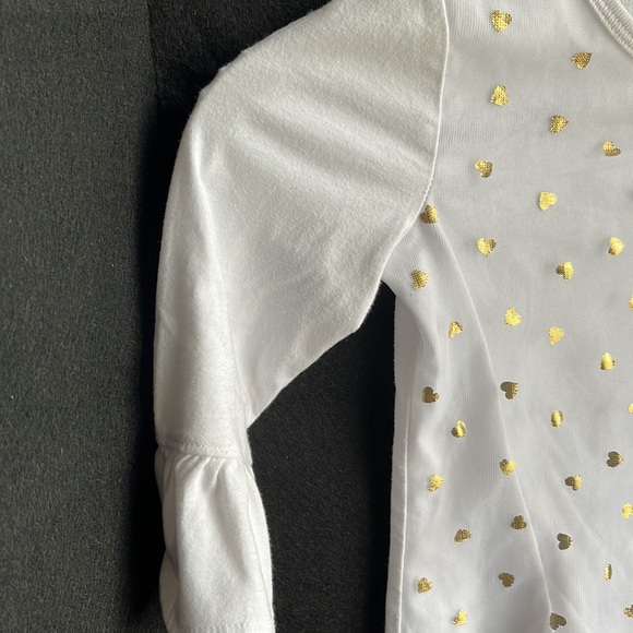 White Gold Heart mid-arm Sleeve Shirt - Picture 2 of 10